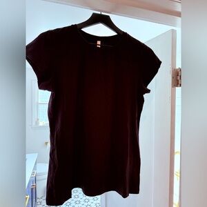 The Group by Babaton FOUNDATION CREW T-SHIRT | Black, L